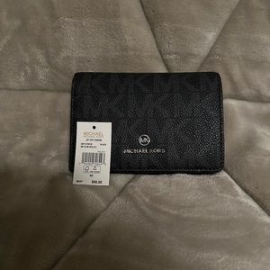 Michael Kors black jet set medium slim wallet